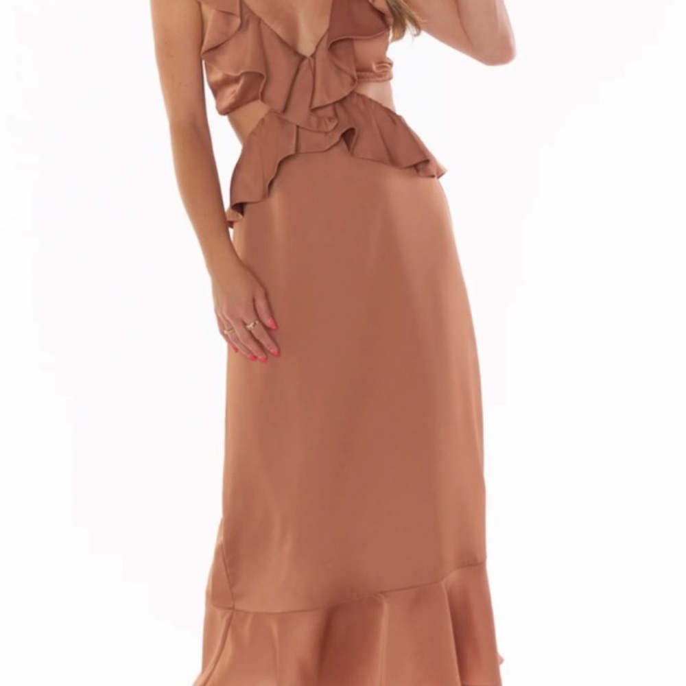 Show Me Your MuMu
Zoey Midi Dress ~ Copper Luxe Satin